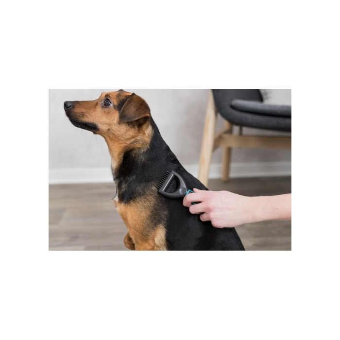 Ковтуноріз Trixie універсальний з широкими зубцями з пластиковою ручкою 6х18см